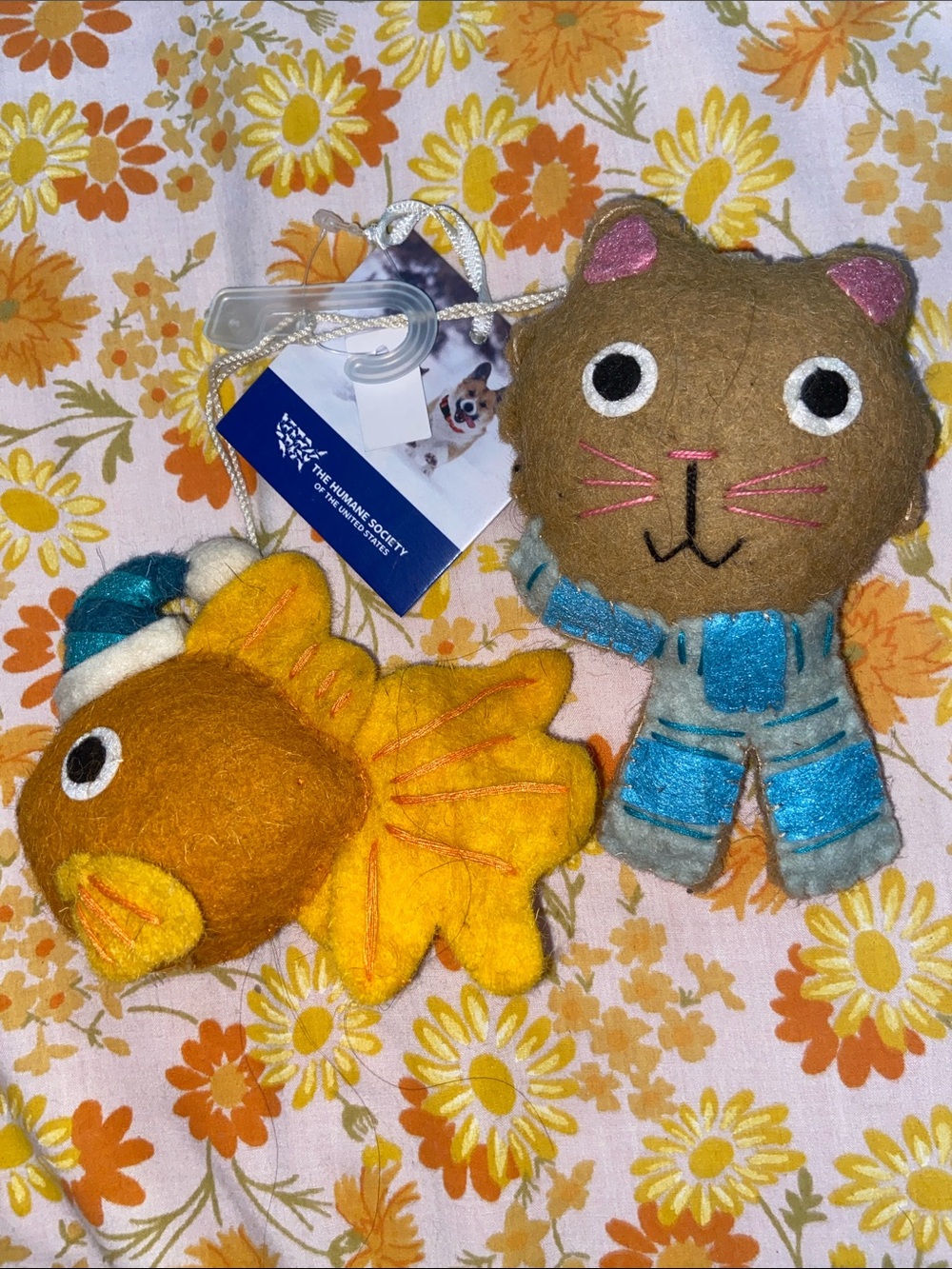 FELT GOLDFISH & CAT ORNAMENTS NWT
